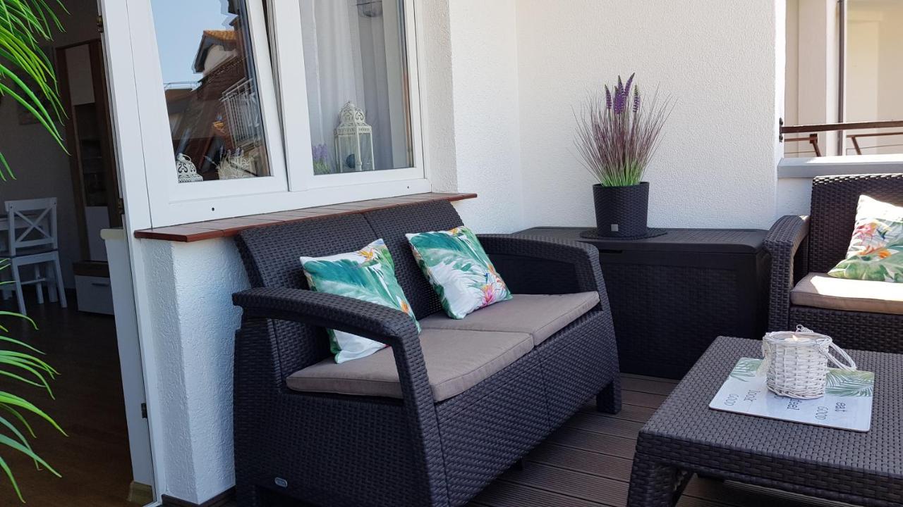Apartament Z Garazem W Kolobrzegu Apartment Exterior foto